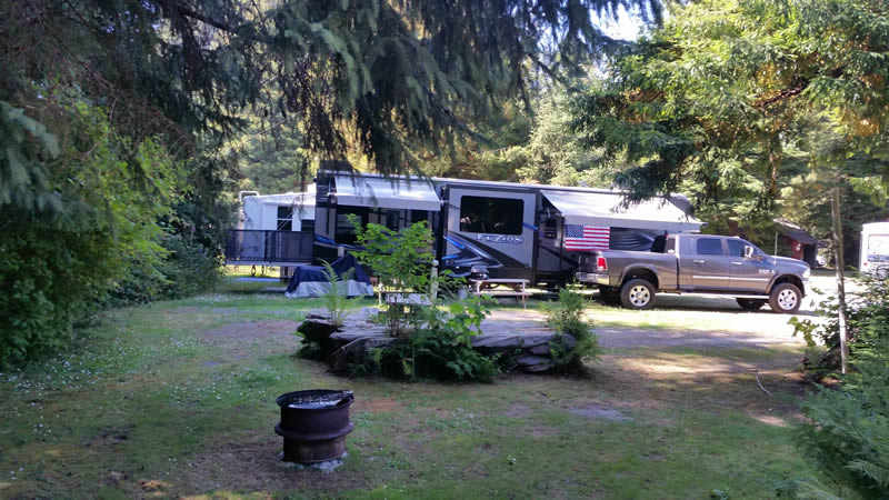 RV sites 13 and 14 against the forest on the western side of the park. 
